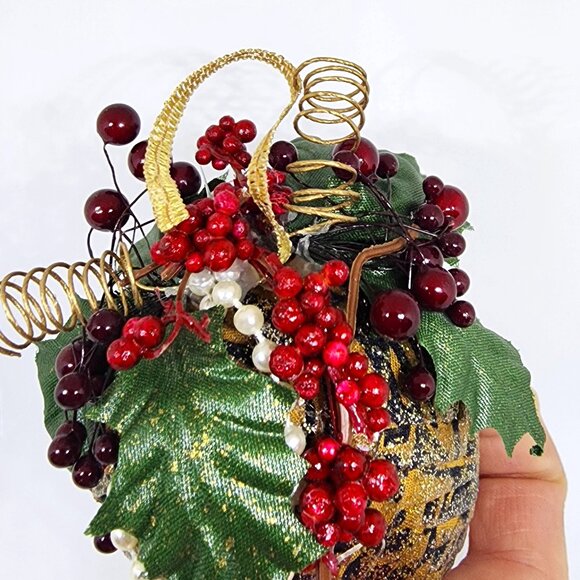 VTG Handmade Folded Cloth Black Gold Holly Glitter Christmas Holiday Ornament - Picture 7 of 12